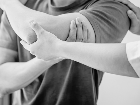 肘・手首の痛み